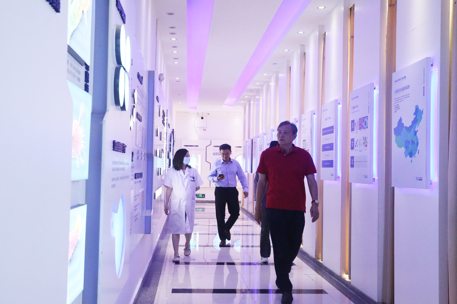 1657172688378636.jpg 改4X5A0955.jpg