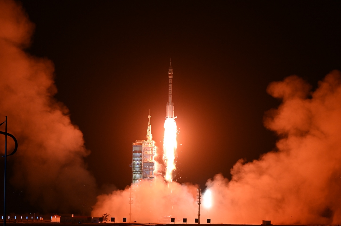 1687143366592670.jpg 神舟十五號載人飛船.jpg