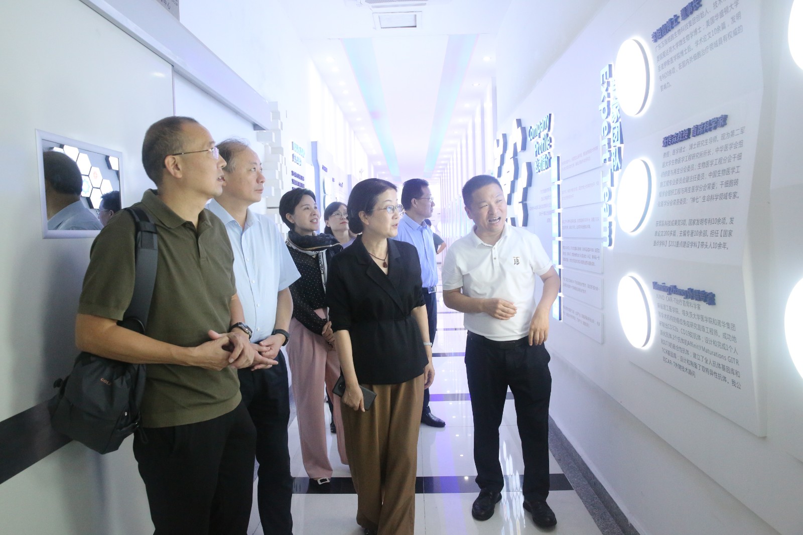 1725000180214144.jpg 4X5A3946.JPG